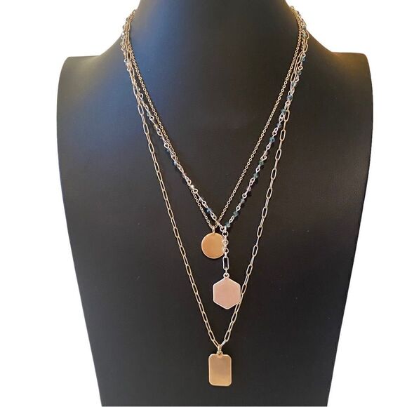 Modern Metal Shapes Two Tone Triple Layer Necklace. - Picture 5 of 5